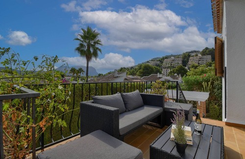 Pedreguer House | Beautiful and comfortable house with communal pool in Denia, Costa Blanca, Spain for 6 persons