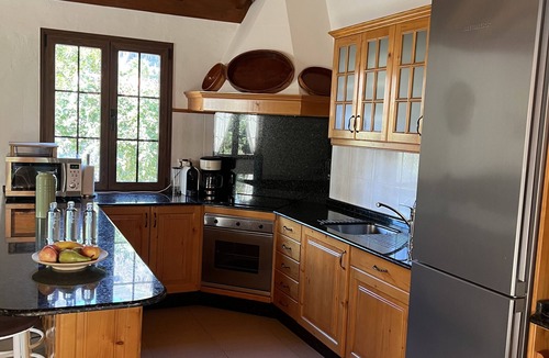 San Bartolome de Tirajana House | Beautiful and Quiet House Between Palms With Fruit Field