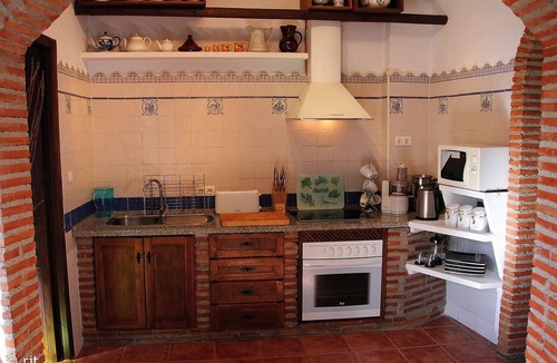 Murchas Apartment | Beautiful Apartment In An Old Spanish House - Ideal For Granada & The Coast