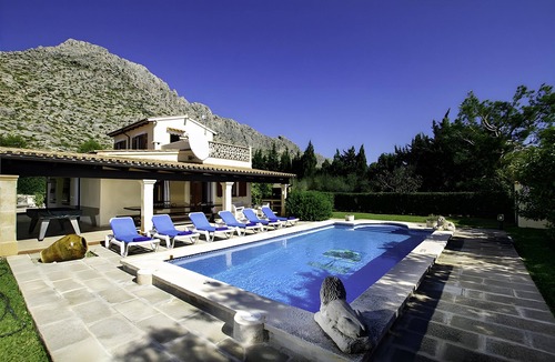 Puerto de Pollensa Villa | Beautiful Country Home Barraca near the Sea with Mountain View