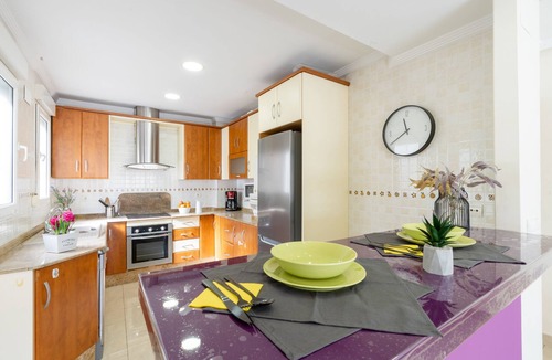 Alicante Apartment | Beautiful penthouse in the heart of Alicante