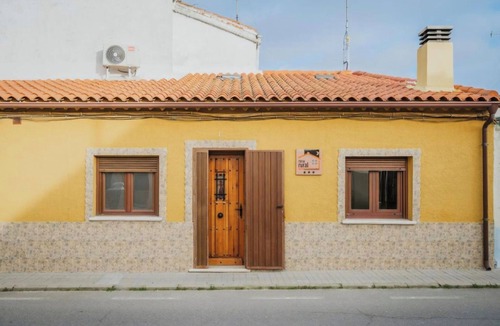 Cantalapiedra House | Beautiful romantic cottage intimate cozy perfect for couples