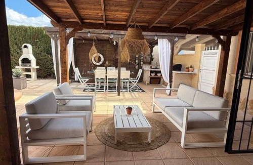 Hoya de los Patos Villa | Beautiful villa with a pool, ideal for 1 or 2 families