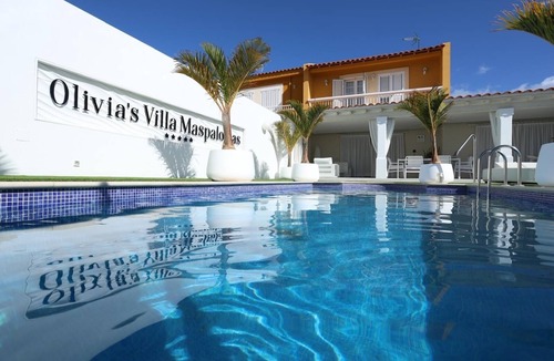 Sonnenland House | BEAUTIFUL VILLA with heated pool in Maspalomas. 3rd Bed room with supplement