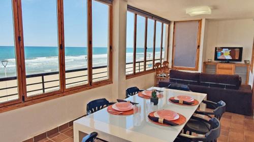 Plaza De La Costera Apartment | BELLREGUARD PASEO - Alquiler solo a Familias