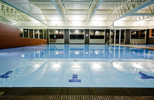 Crevillente House | Better Choice for your Vacation! 2 Contemporary Cabins, Indoor & Outdoor Pools!