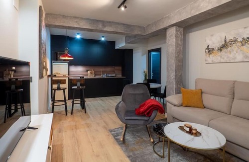 Santa Marina Apartment | BHost - La Sacristía 2