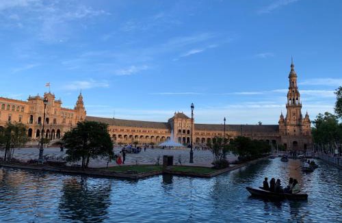 Nervion Apartment | Bonito, tranquilo y fresco apartamento en Nervión.