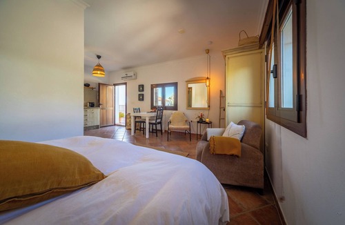Teba Bed & Breakfast | Boutique B&B Casa La Calera 15+/Caminito del Rey-15 min/Ronda-25 min/Town-5 min