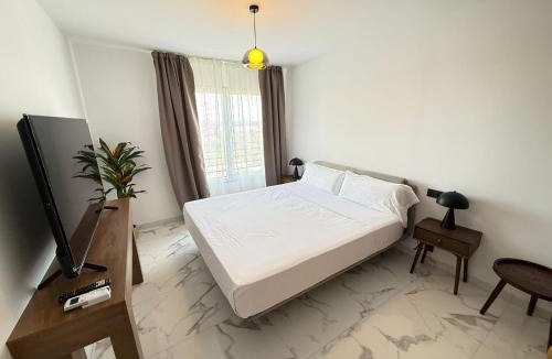 Pla del Bon Repos Apartment | Boutique room in Alicante with AC and Wifi