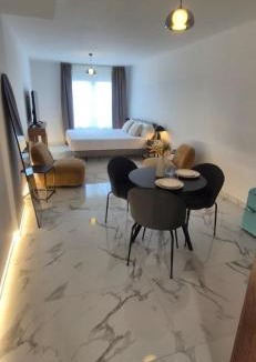 Pla del Bon Repos Apartment | Boutique room in Alicante with AC and Wifi