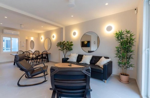 Santa Pola Apartment | Braceli Beach Resort Top Floor - rentafive