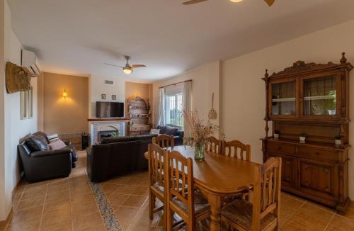 Cerro Muriano House | Brisas Del Palmeral