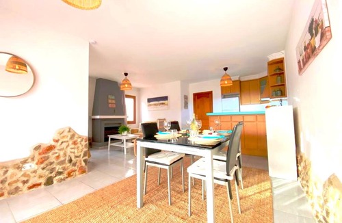 Benitachell Apartment | Bungalow Julieth con estilo Ibiza a 4km de Moraira