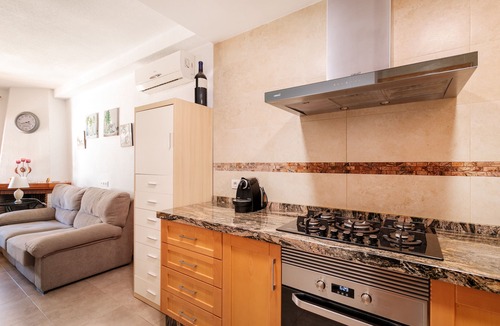 Santa Pola House | Bungalow 'Villa Ines' with Sea View, Private Terrace and Air Conditioning