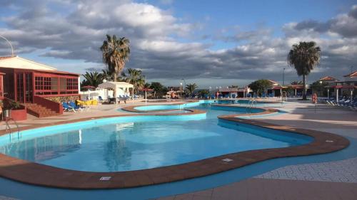 Castillo Caleta de Fuste Resort | Bungalows Castillo Beach
