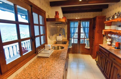 Santa Cruz del Valle Cottage | Buscas una Escapada de Ensueño,casa Rural El Mirador del Pico Apta Para Mascotas