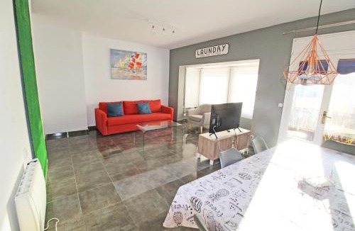 Campoamor Apartment | Céntrico y espacioso piso en barrio tranquilo