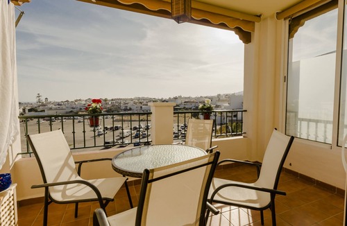 Nerja City Centre Apartment | Carabeo 2000 3.1: great comfort & super location in the center, near beaches