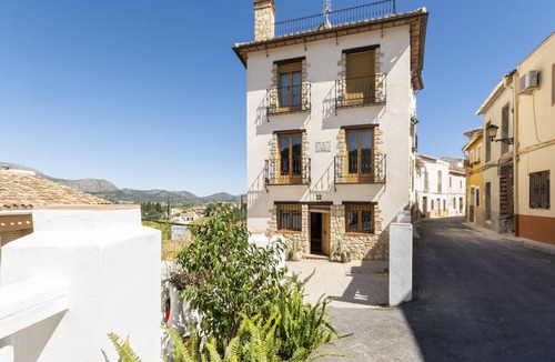 Orba House | CARREBAIX I - Beautiful apartment with mountain views and free WiFi.