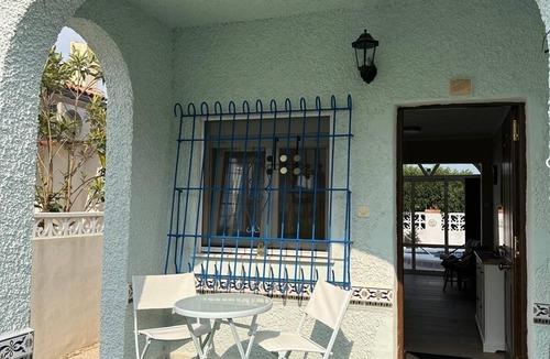 San Fulgencio Ski Chalet | Casa Leonardo, private pool, carport, air conditioning, kitchen + furniture new!