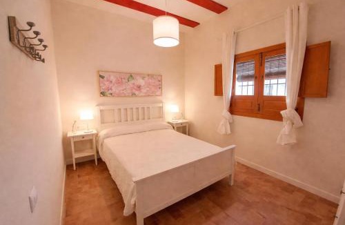 Montellano Villa | Casa 303 by Villamya