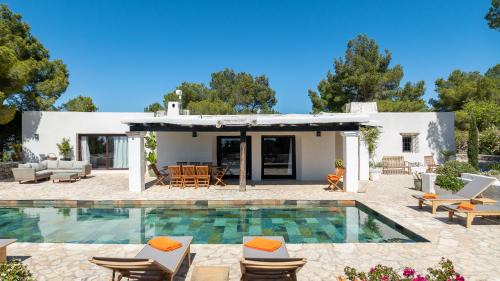 Sant Josep de sa Talaia Villa | Casa Amapola by Eivillas