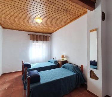 Rotgla i Corbera House | CASA BAUTISTA - ROTGLÀ