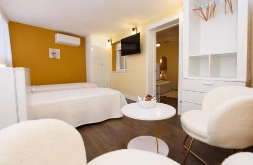 Dos Hermanas Apartment | Casa Boutique Con Terraza Ideal