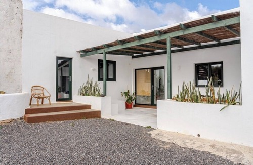 Yuco House | Casa Boutique en el Centro de la Isla, Para 8 Personas