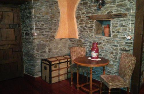 Cangas del Narcea Municipality House | Casa Colason