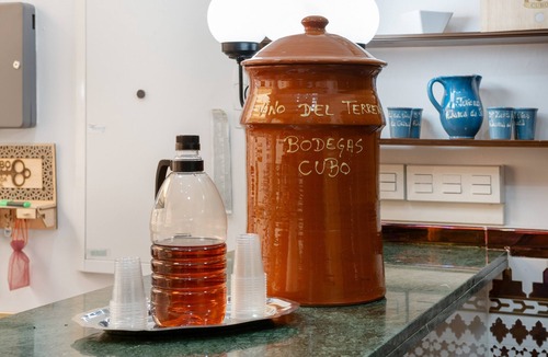 Alhama de Granada Apartment | Casa Cubo: Rural Charm and Authenticity in Alhama de Granada