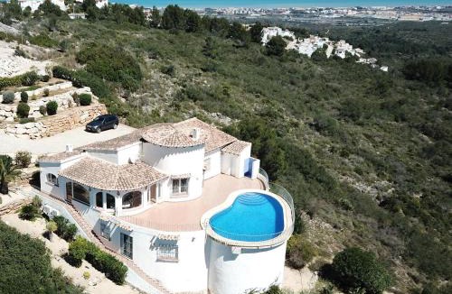 Monte Pego House | Casa Dalí Spacious Hilltop Villa with Sea Views near Dénia medium term stay