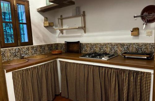 Canete la Real Villa | Casa de campo Fuencaliente, entorno natural, chimenea, piscina