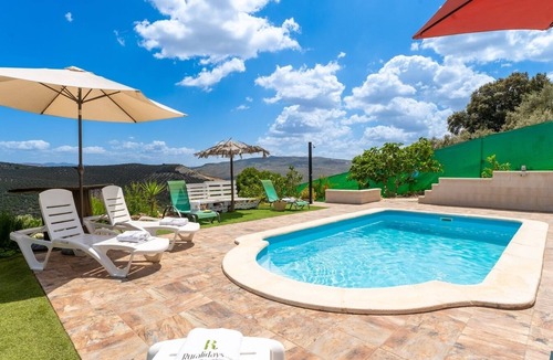 Iznajar Villa | Casa de la Cruz Iznájar by Ruralidays