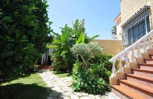 Benalmadena Costa Villa | Casa de los Limones by Costadelsolholiday FAMILY VILLA NEAR PUERTO MARINA