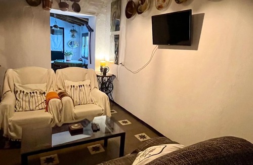 Fuenteheridos House | Casa Dolores "The hairdresser".