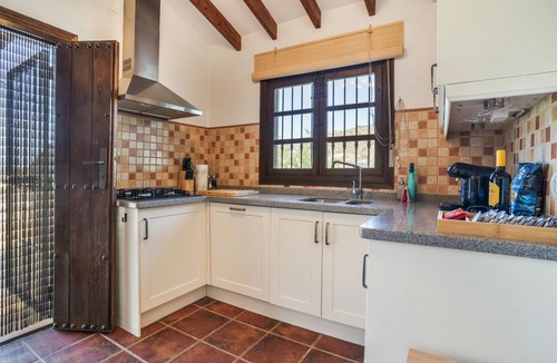 Canillas de Albaida Villa | Casa El Alba, villa a pocos pasos del pueblo con piscina privada