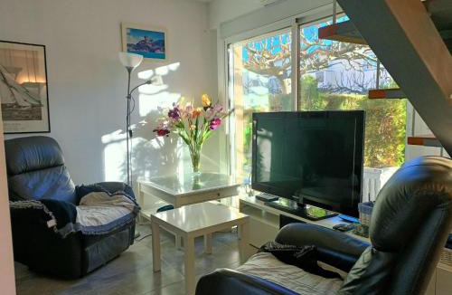 Santa Margarida Villa | Casa espaciosa en Roses: ideal para senderismo, ciclismo, y deportes náuticos. ¡Relájate en plena naturaleza! - ES-258-127