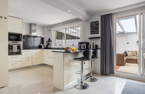Marbella Ski Chalet | Casa Esquina -Lovely 4bd townhouse in Los Naranjos