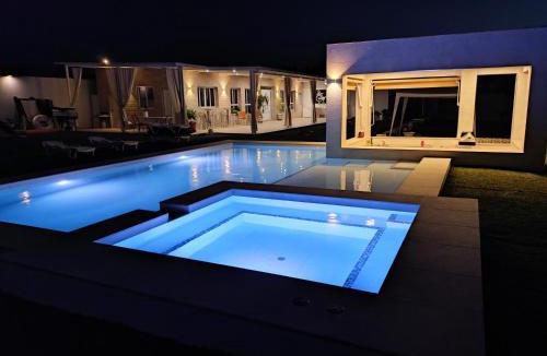 Fuentes de Andalucia House | Casa FERTONIA