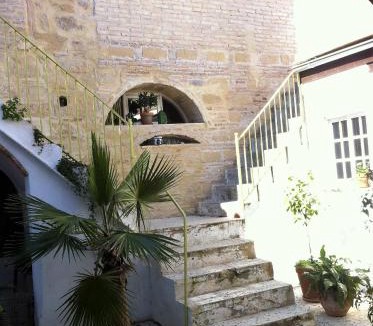 Jerez de la Frontera Old Town Apartment | Casa Florinda #2