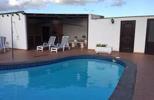 Playa del Cable Villa | Casa la Bufona
