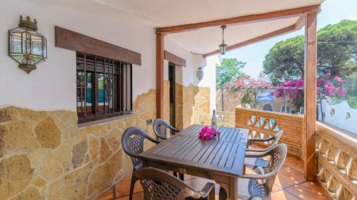 Punta Umbria Villa | Casa La Marquesa Punta Umbria by Ruralidays