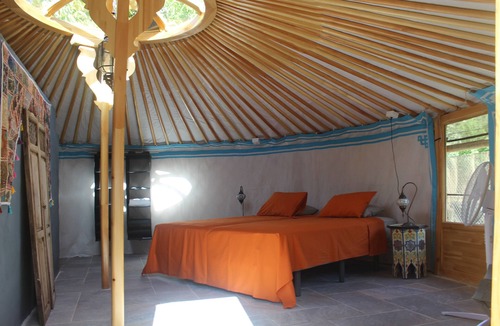 Almedinilla Bed & Breakfast | Casa La Nuez B&B, yurt, spacious bathrooms, free WiFi, terrace, pool, garden
