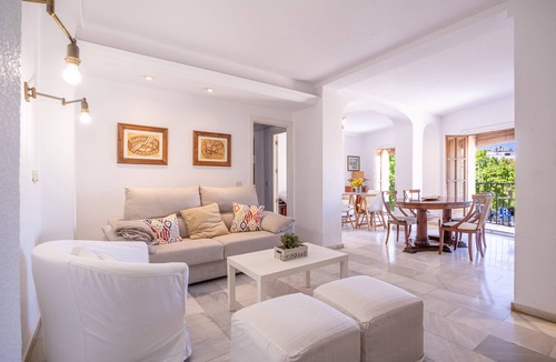 San Basilio Apartment | Casa Las Caballerizas