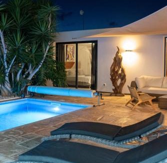 La Oliva Villa | Casa Mila with heated pool in El Roque