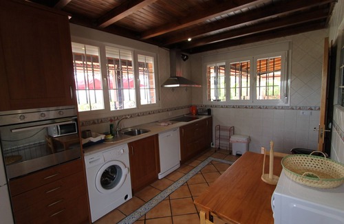 Sesena Ski Chalet | Casa Mirador de Aranjuez. TuCasaTemporal