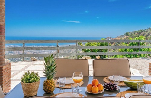 Arenas Villa | Casa Mirador del Mar Arenas by Ruralidays