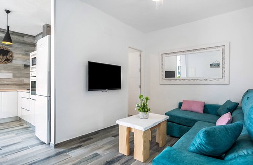 San Ambrosio House | Casa Mirajanda: Country House with Private Pool in Vejer – Families Only